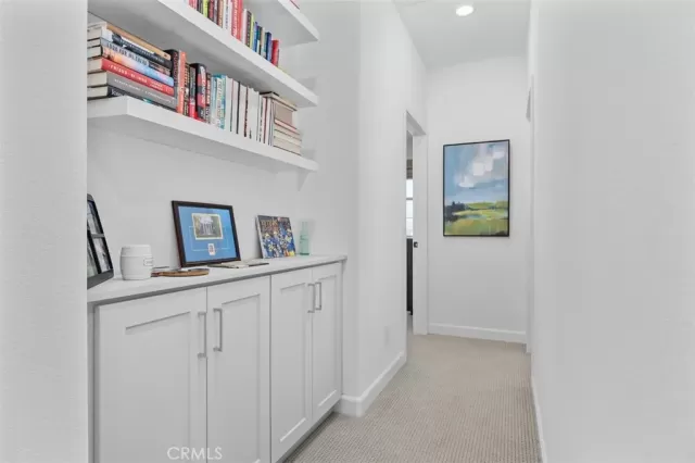 MLS: SW25173340 Condo For Sale