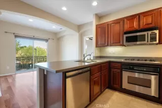 Photo #6: SW25180130 Listing 