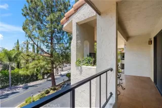 Photo #4: SW25187828 Listing