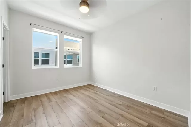 MLS: SW25187907 Condo For Sale