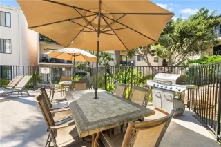 Photo #4: SW25189896 Listing 