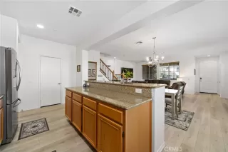 Photo #3: SW25200411 Listing 