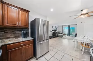 Photo #2: SW25215002 Listing 