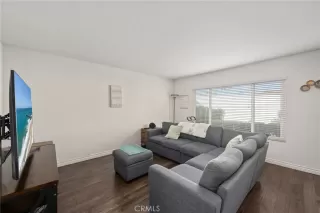 Photo #2: SW25225955 Listing