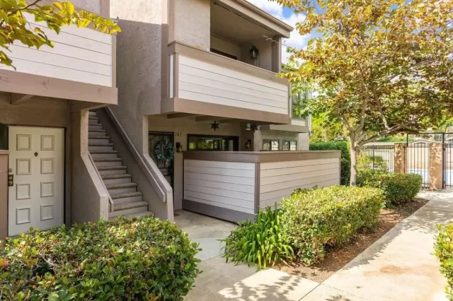 MLS: SW25227423 Condo For Sale