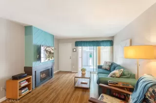 Photo #3: SW25227423 Listing 