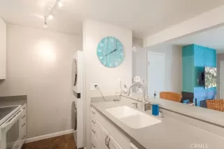 Photo #6: SW25227423 Listing 