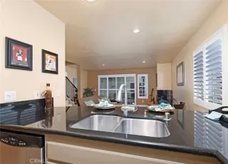 Photo #2: SW25233122 Listing 