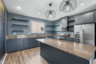 Photo #2: SW25238685 Listing 