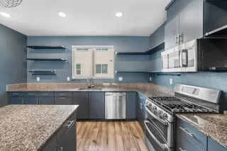 Photo #3: SW25238685 Listing 