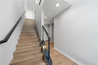 Photo #5: SW25240167 Listing