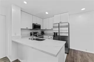 Photo #1: SW25241643 Listing