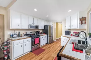 Photo #3: SW25249783 Listing