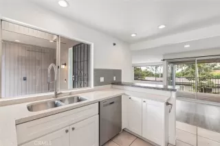 Photo #6: SW25254464 Listing 