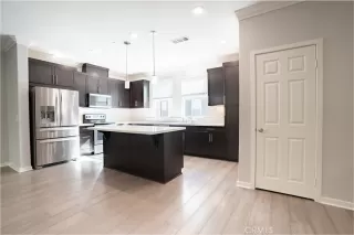 Photo #4: SW25267972 Listing