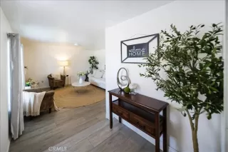 Photo #1: SW25269479 Listing