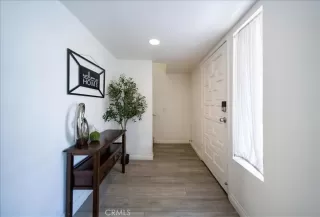 Photo #2: SW25269479 Listing