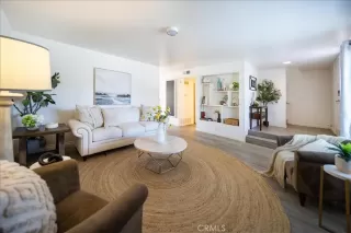 Photo #3: SW25269479 Listing