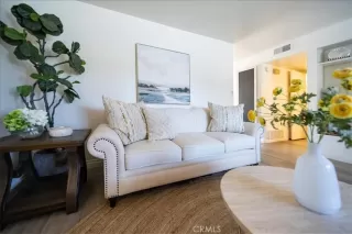 Photo #4: SW25269479 Listing