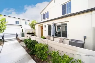 Photo #2: SW25279262 Listing 