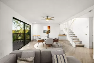 Photo #2: SW26002095 Listing