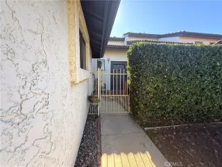 Photo #4: SW26005216 Listing 