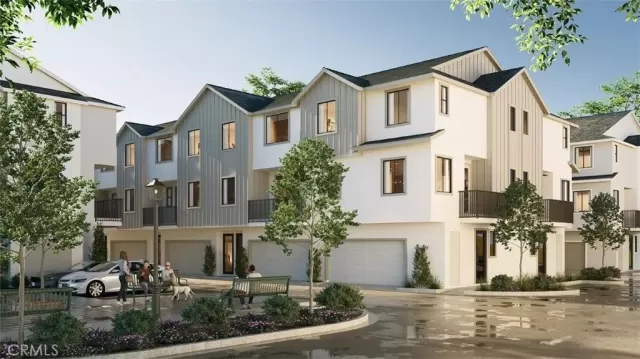 MLS: SW26012589 Condo For Sale