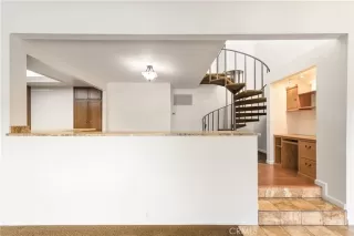 Photo #5: SW26017875 Listing 