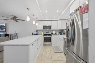 Photo #4: SW26018168 Listing