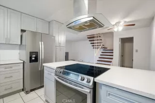 Photo #2: SW26019763 Listing 