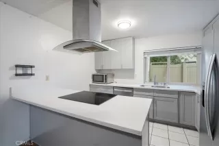 Photo #4: SW26019763 Listing 