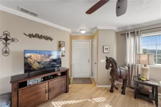 Photo #6: SW26019898 Listing 