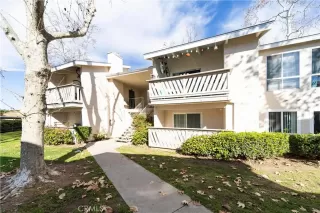 More Details about MLS # SW26024171 : 529 SANDALWOOD