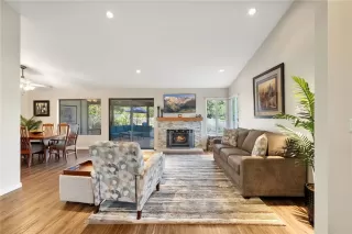 Photo #5: SW26025297 Listing 