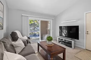 Photo #2: SW26027117 Listing 