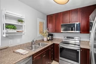 Photo #6: SW26027117 Listing 