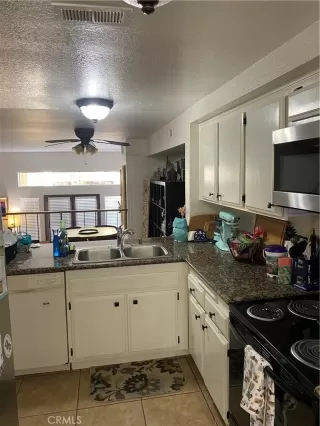 Photo #4: SW26027882 Listing