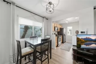 Photo #5: SW26030273 Listing 