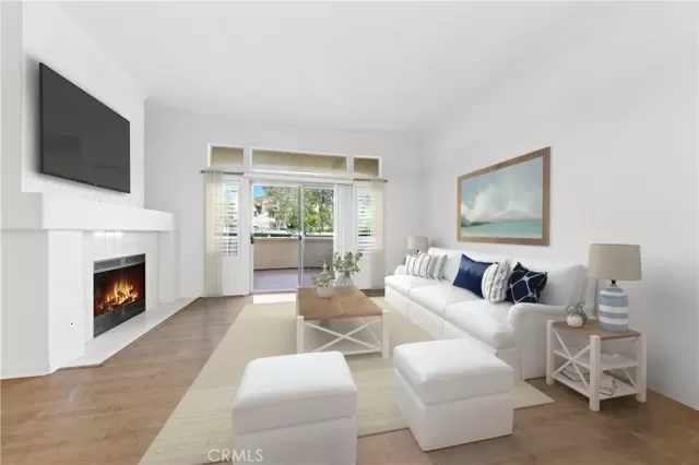 MLS: SW26034331 Condo For Sale