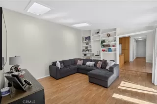 Photo #4: SW26038184 Listing