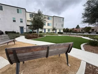 Photo #1: SW26038955 Listing 