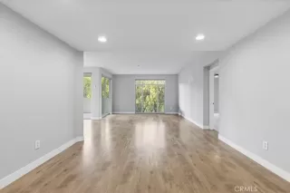 Photo #3: SW26039502 Listing 