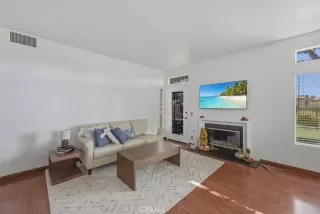 Photo #3: SW26043585 Listing