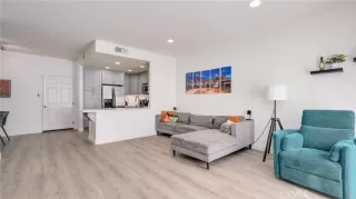 Photo #5: SW26044834 Listing