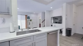 Photo #6: SW26044834 Listing