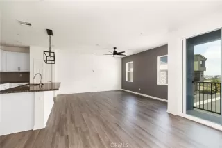 Photo #6: SW26045900 Listing 