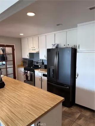 Photo #4: SW26051675 Listing 