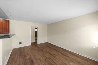 Photo #3: SW26052078 Listing 