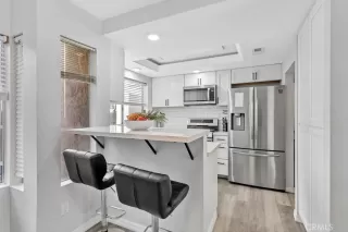 Photo #3: SW26057652 Listing 