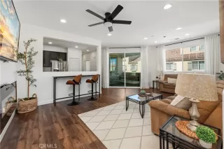 Photo #2: SW26064401 Listing